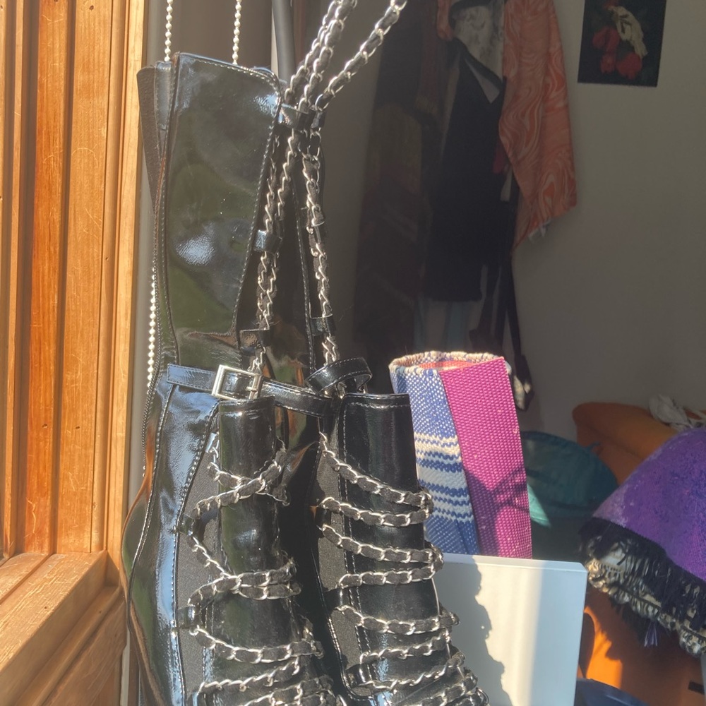 Black Chain-Embellished Women's Sexy Lace Up Heeled Bootie